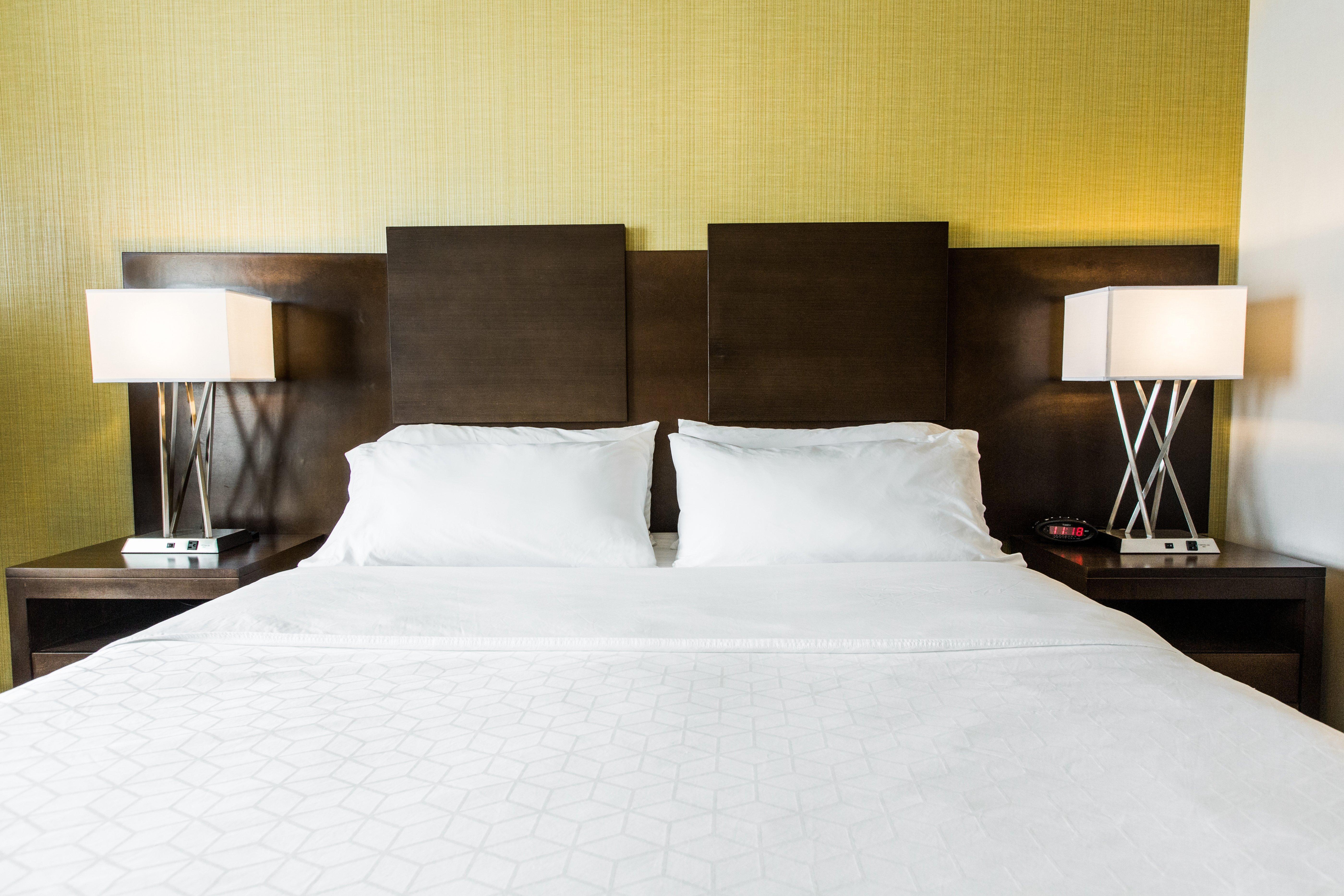 Holiday Inn Express & Suites Spruce Grove - Stony Plain By Ihg Exterior foto